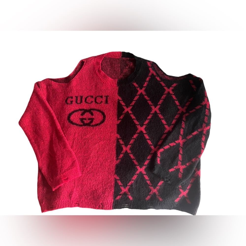 Gucci branded oversized sweater